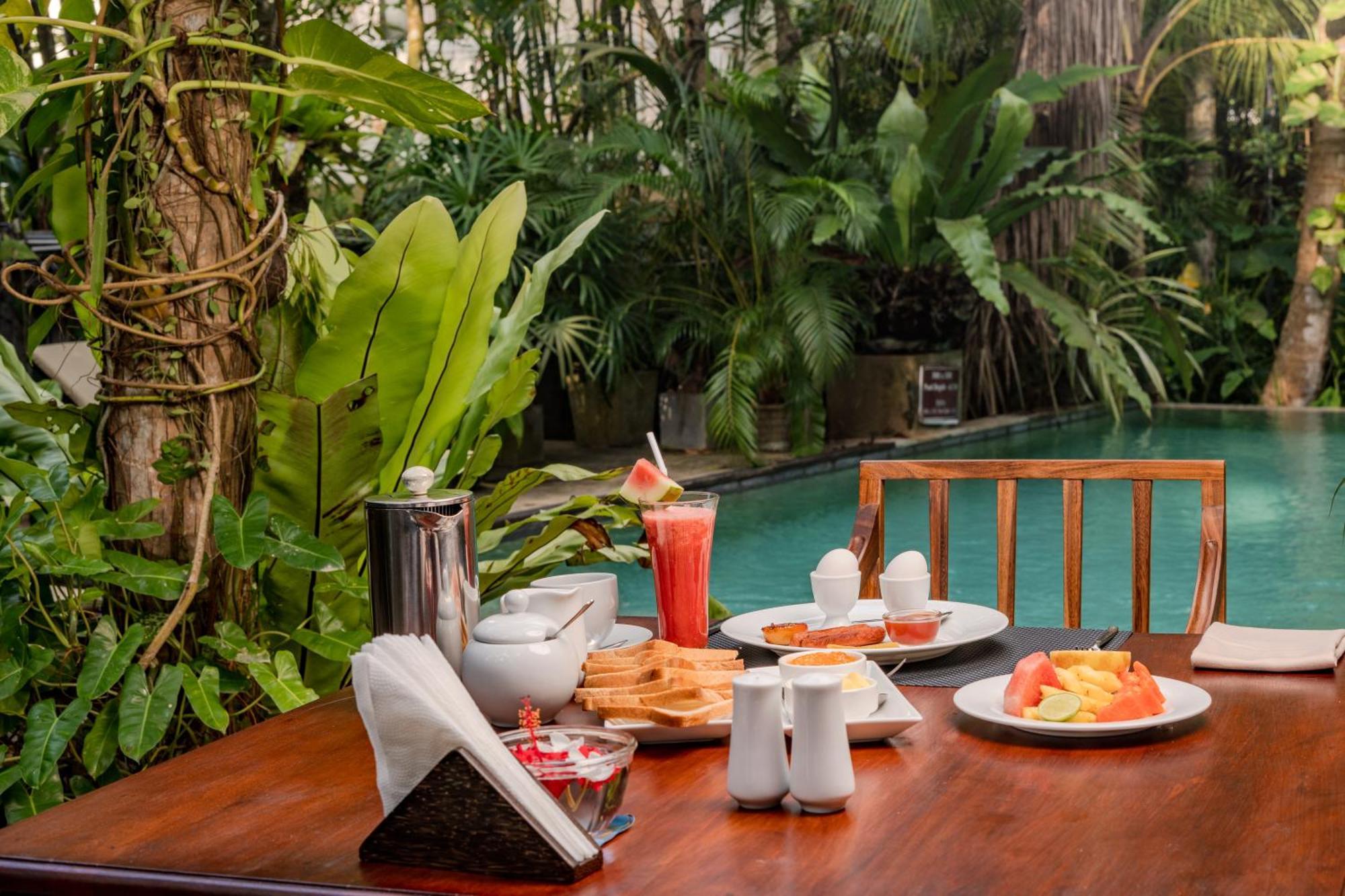 Aurora Bed and Breakfast Unawatuna Exteriör bild