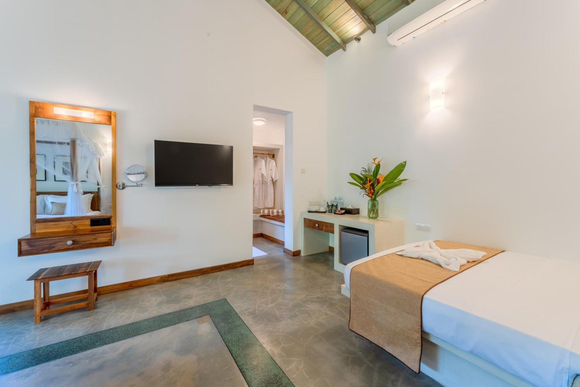 Aurora Bed and Breakfast Unawatuna Exteriör bild