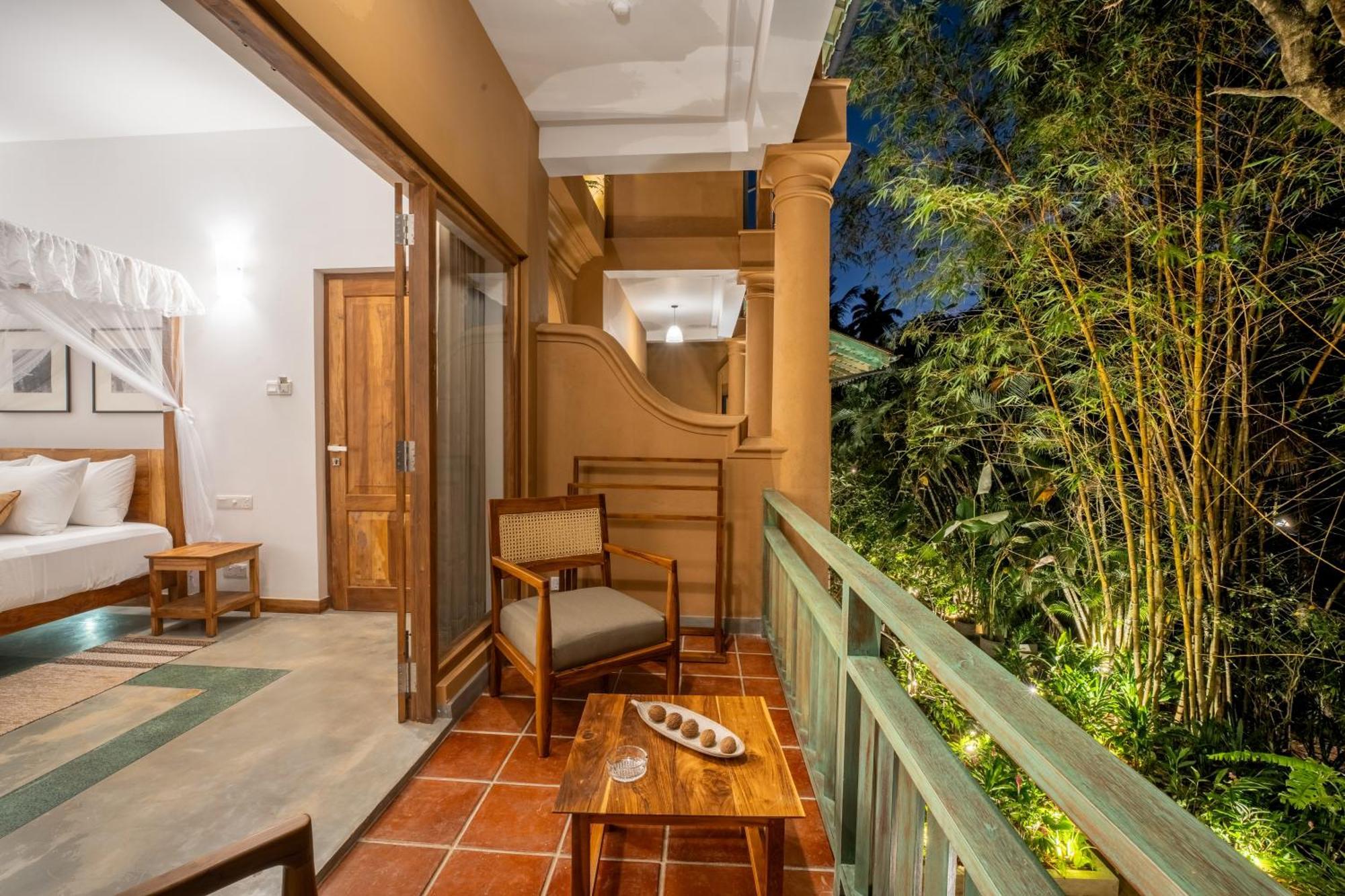 Aurora Bed and Breakfast Unawatuna Exteriör bild