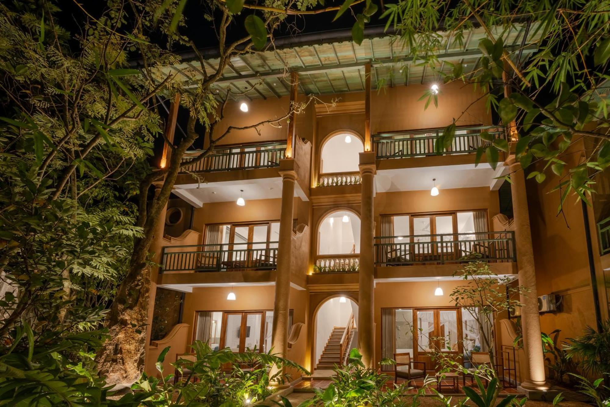 Aurora Bed and Breakfast Unawatuna Exteriör bild